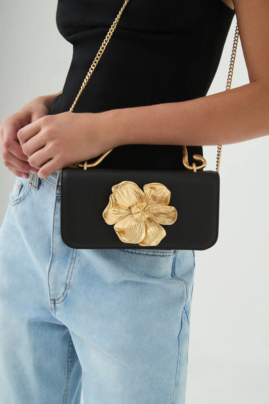 Aje / Alessia Flower Clutch / Black