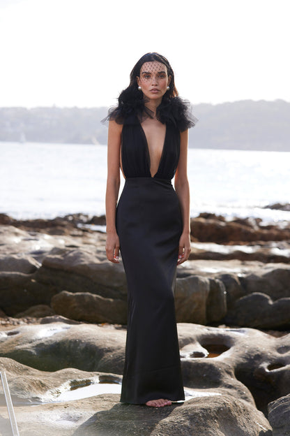 Sonya Moda / Como Gown / Noir
