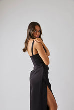 Load image into Gallery viewer, Bianca and Bridgett / Peony / Black
